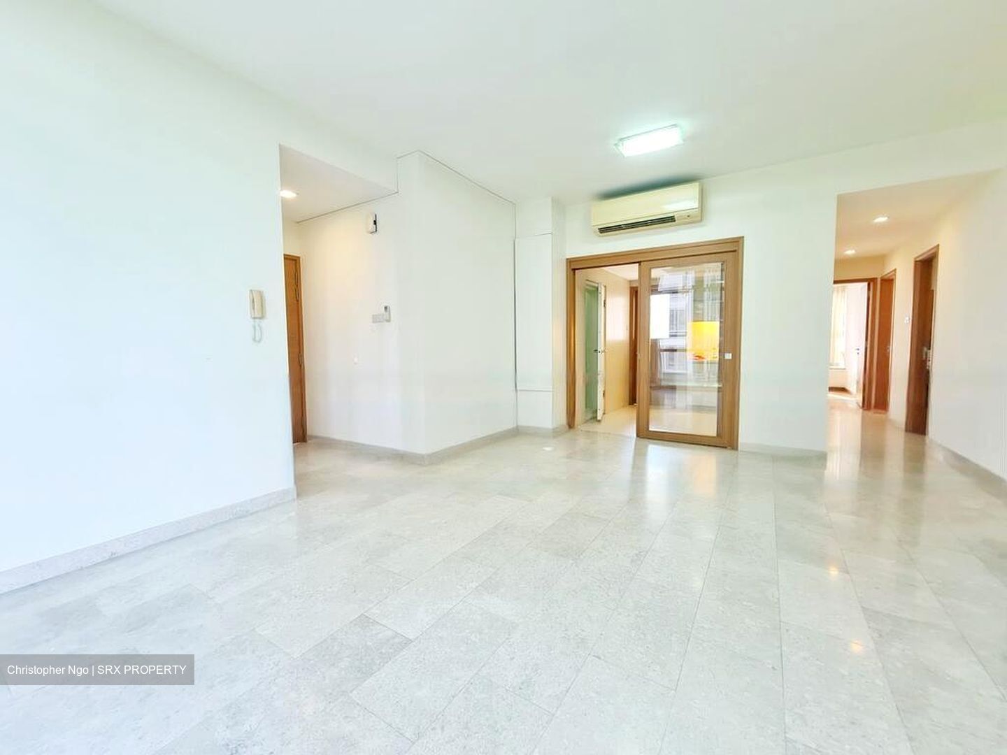 38 Amber (D15), Condominium #476290371